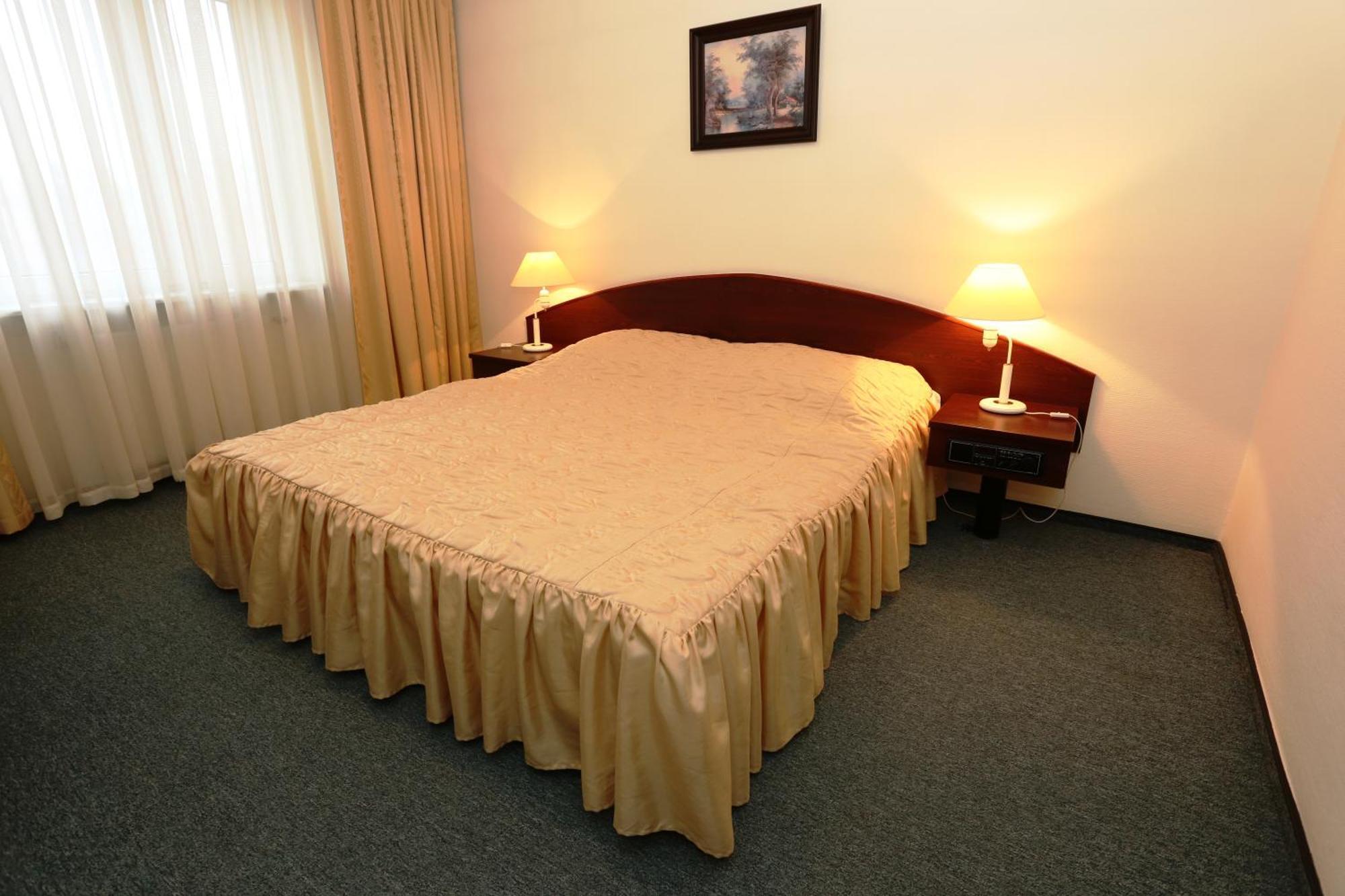 Hotel IOR Posen Zimmer foto